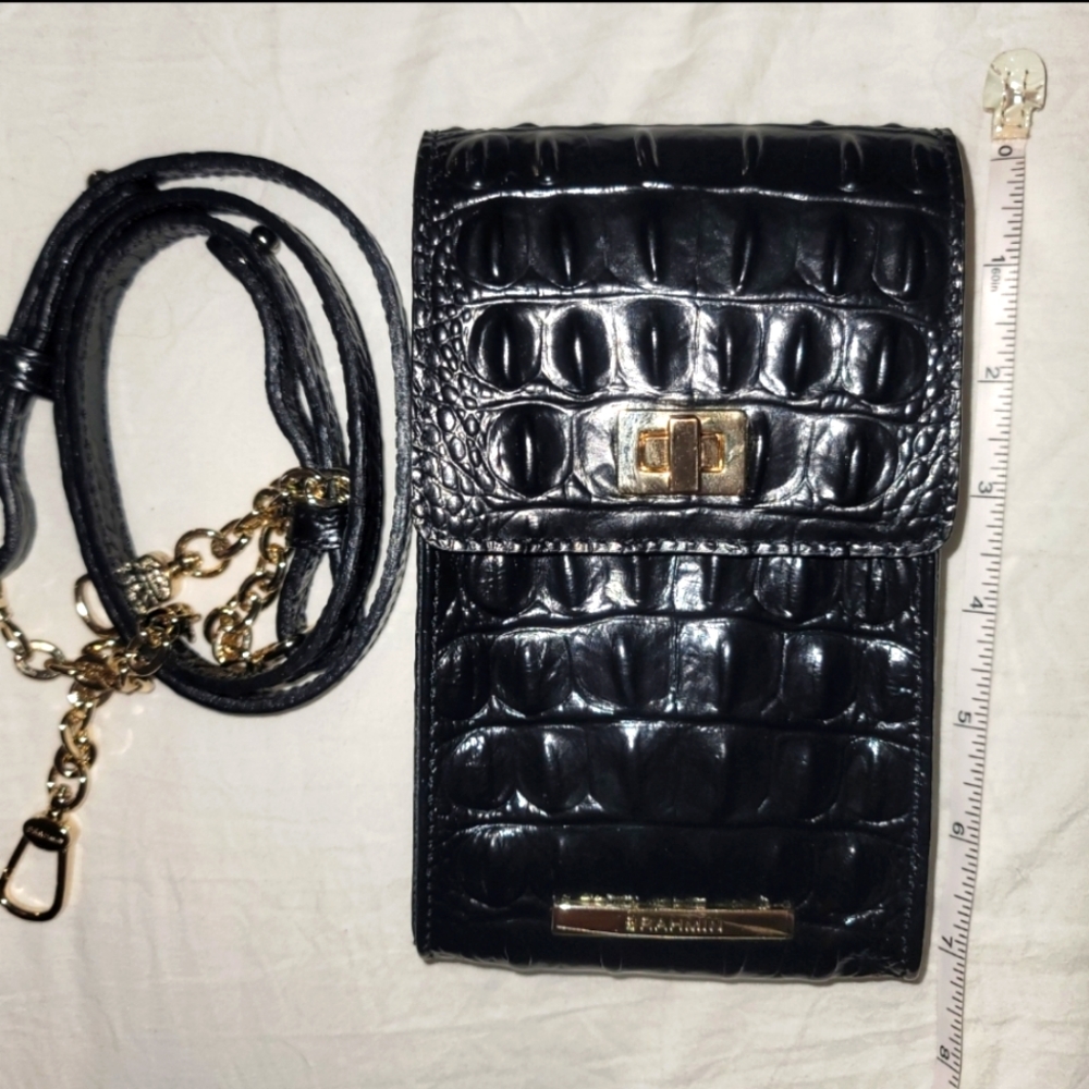 SUPER 24 HR SALE!!! Brahmin NWT Madison phone wallet crossbody Orig $165